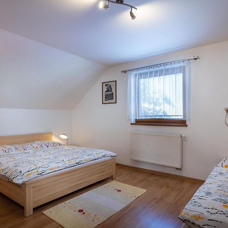 Liptovský Mikuláš Pension Iveta מראה חיצוני תמונה